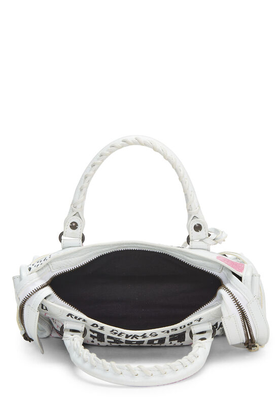 White Agneau Lambskin Graffiti Classic City Mini - Image 6